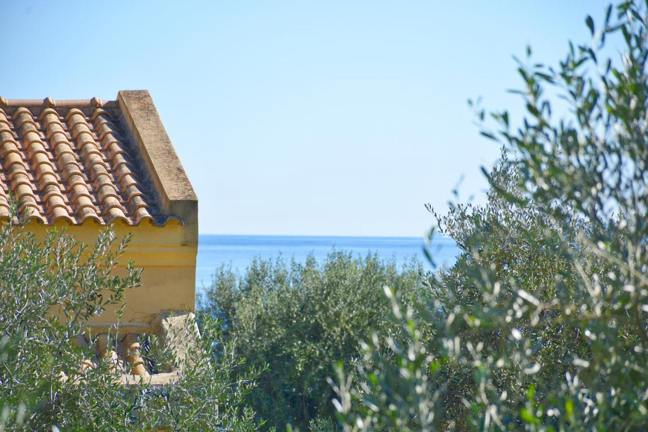 Pebbles And Sea At Barbati With Shared Pool Διαμέρισμα Εξωτερικό φωτογραφία