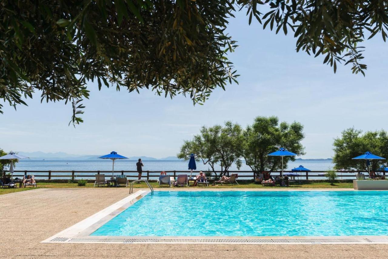 Pebbles And Sea At Barbati With Shared Pool Διαμέρισμα Εξωτερικό φωτογραφία